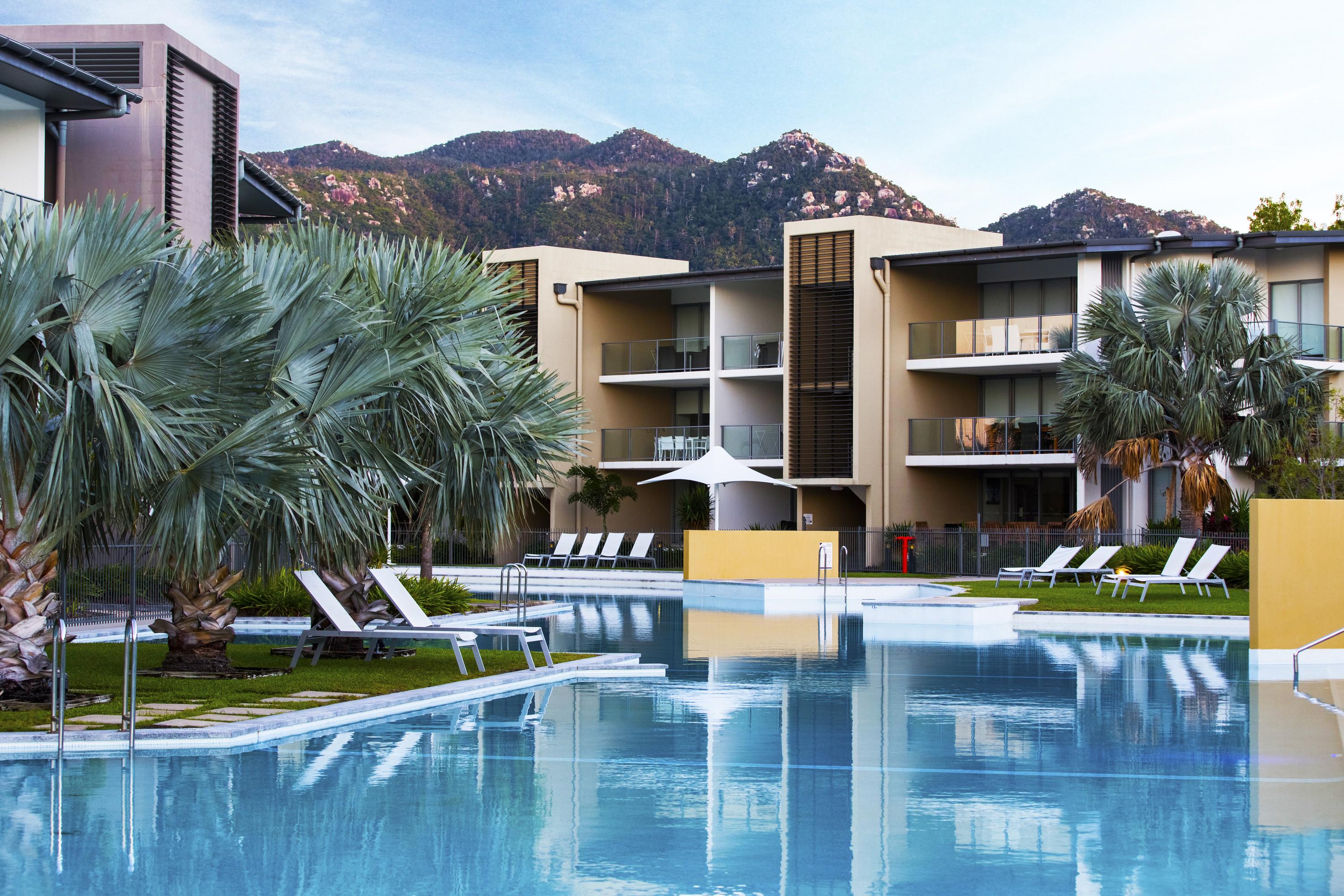 Peppers Blue On Blue Otel Nelly Bay Dış mekan fotoğraf The Westin Resort and Spa, La Manga